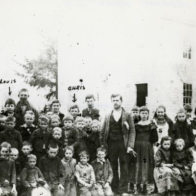 Macksburg School Students - 1896 - Macksburg, Oregon