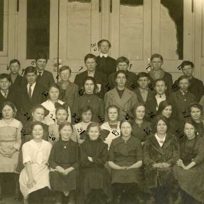 Eastham School Students 1913 - 7th Grade - Oregon City