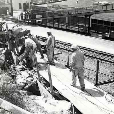 Oregon City Elevator Construction 1954