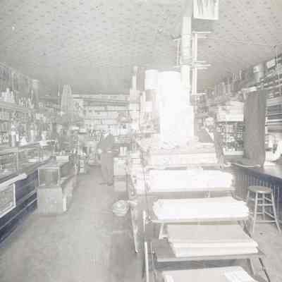 Oregon City 1903 - Ely Brothers' Grocery, Interior, 7th Street
