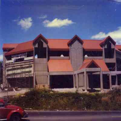 Construction of the Museum of the Oregon Territory - 1985 - July 5th