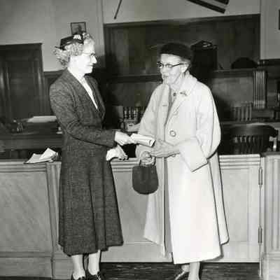 Mertie Stevens Given Life Membership in the Clackamas County Historical Society