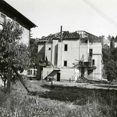 McLoughlin Institute 1948 - Removal - 10th and Main, Oregon City
