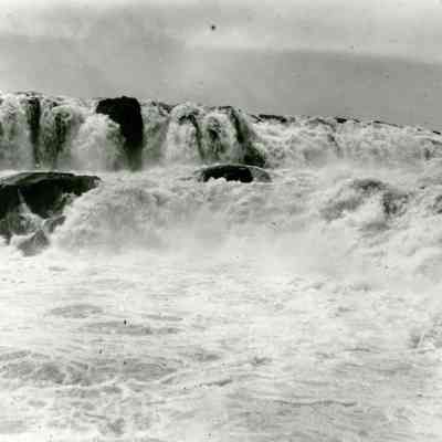 Willamette Falls 1897
