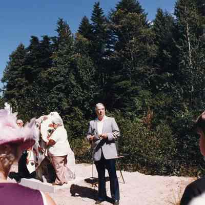 Barlow Trail Marker 1984 - Dedication