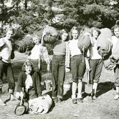 Camp Onahlee 1949 - Campers with Gear
