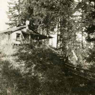 Barnett Album - Adams' Summer Home on Milk Creek