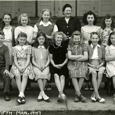 Eastham School Students 1947 -5th Grade - Oregon City