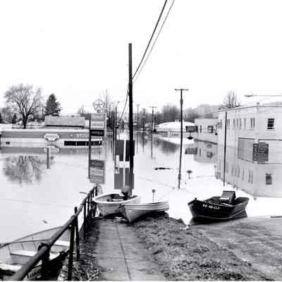 1964 Flood - 14th and Washington Streets - Oregon City - Stout's Motors