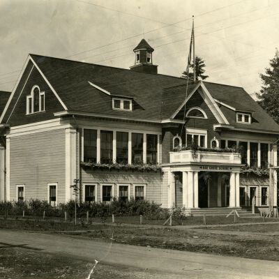 Oak Grove School - 1920 - Oak Grove, Oregon