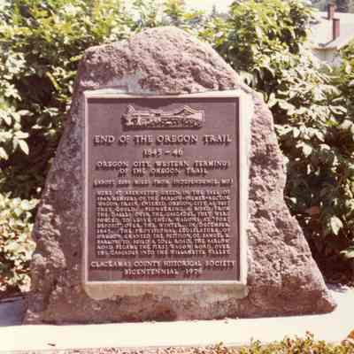 Oregon City 1976 - End of the Oregon Trail Marker