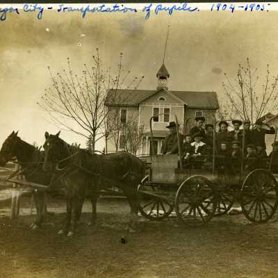 West Oregon City School Students c.1905 - Later Named West Linn's Sunset School