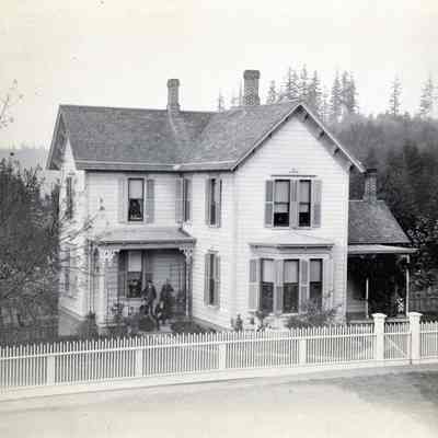 Putrow House 1895 Oregon City
