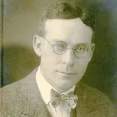 Johnson, Leslie