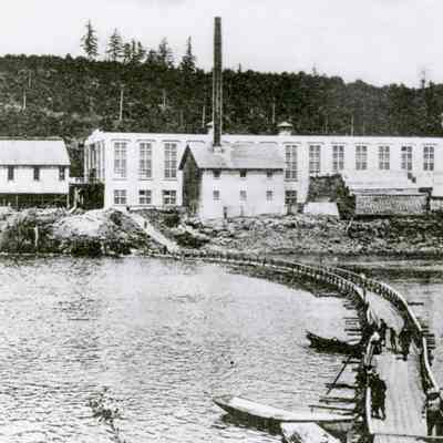 Pontoon Bridge Between Oregon City and West Linn Mills During Redecking of the Suspension Bridge 1907