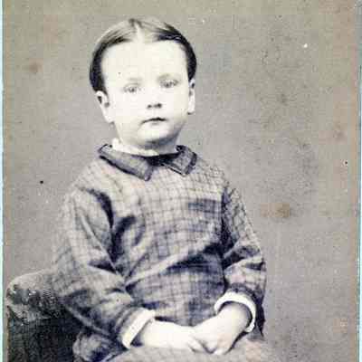 Herrington, Nellie