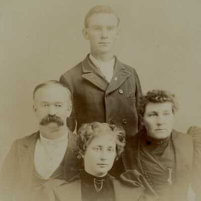 Stuart, George, Charles, Ora, and Maude Bishop