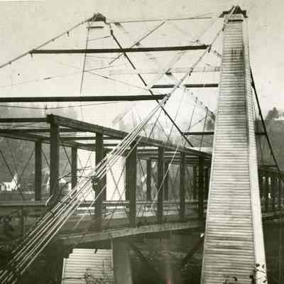 Oregon City-West Linn Suspension Bridge - 1880