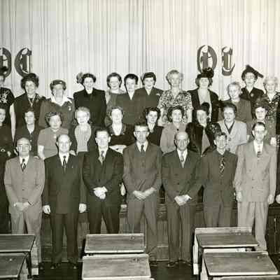 Oregon City High School Students -1950 - 30th Class Reunion