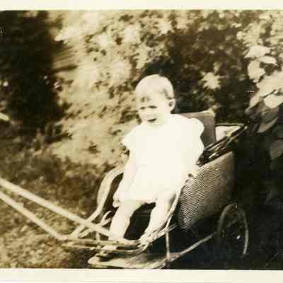 Hoss, Laura May