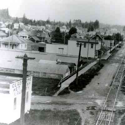 Gladstone 1912 - Portland Avenue from top of Interurban Bridge