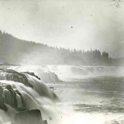 Willamette Falls Before Development