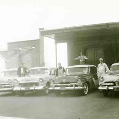 Oregon City Post Office - Rural Letter Carriers and Their Cars - 1955