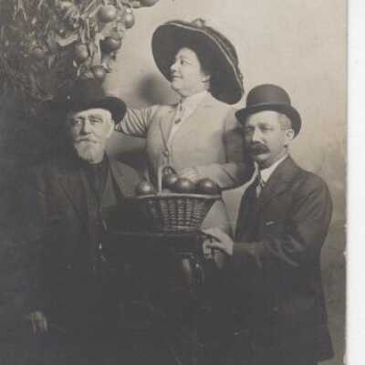 Dom Williams, Eva Williams Surfus, Hiram Williams
