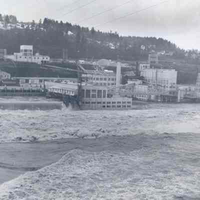 1964 Flood - Flood and Mills