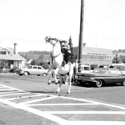 West Linn Fair Parade 1965 - Willamette Park