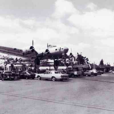 Bomber Service Station - Milwaukie, Oregon