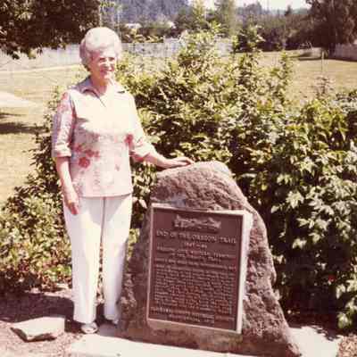 Oregon City 1976 - End of the Oregon Trail Marker