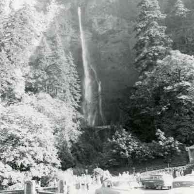 Multnomah Falls, Oregon 1950s.