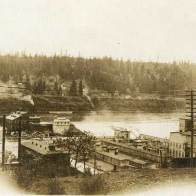 Oregon City 1917 - View of Mills and Willamette River from West Linn