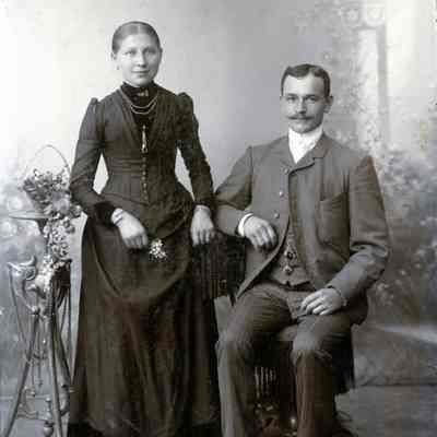 Mr. and Mrs. Badzien - No Date - Hopp Family