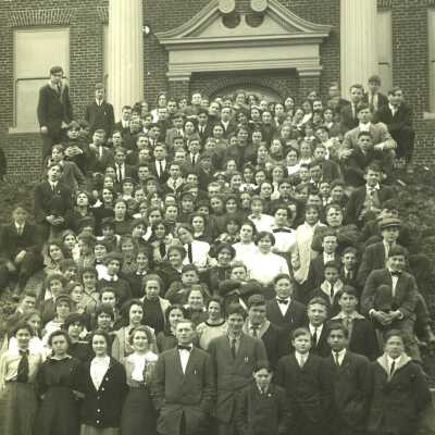 Oregon City High School Students - Early 1900's