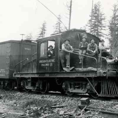 Construction of Oregon Railroad Bridge 1892-1893