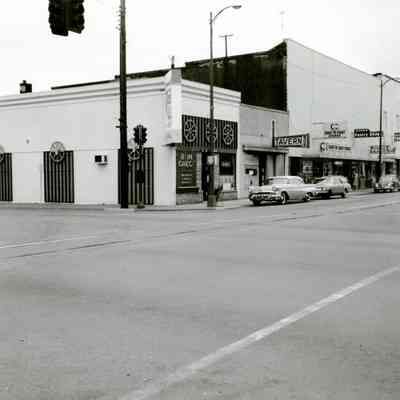 Oregon City 1960's - Street Scene - Corner of Main and McLoughlin