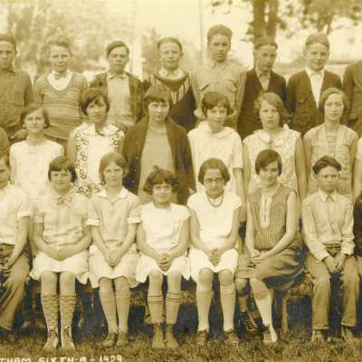 Eastham School Students 1929 - 6th Grade - Oregon City