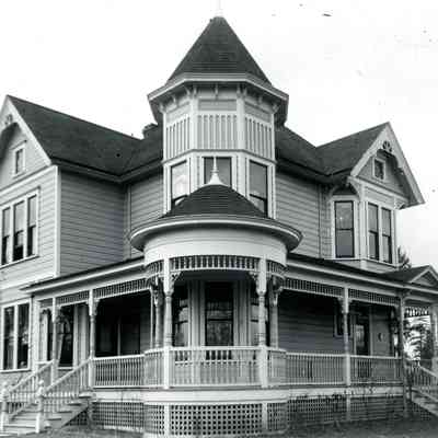 Chambers Howell House in Gladstone.