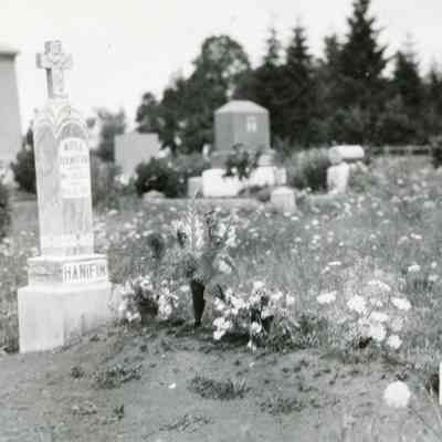Oregon City 1950 - Catholic Cemetery - Nora Hanifin Grave