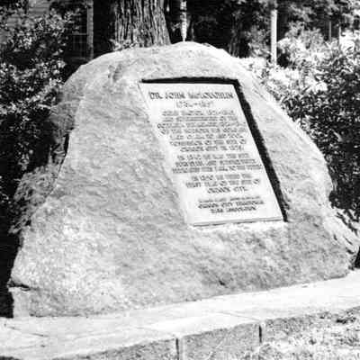Oregon City - Dr. John McLoughlin Marker