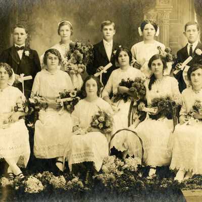 Stafford Grade School Students 1915 - 8th Grade Graduation Class