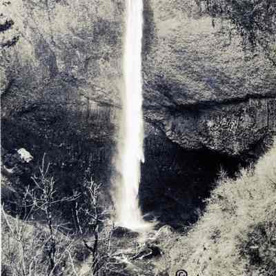 Columbia River Gorge Falls Photo Series - Latourelle Falls