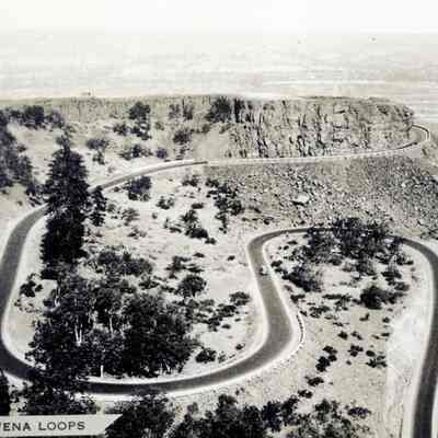 Columbia River Gorge Photo Series - Rowena Loops (aka Rowena Curves)