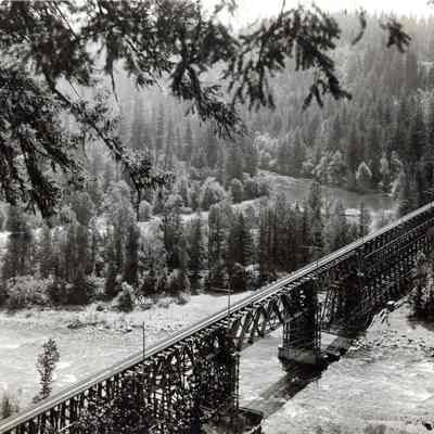Railroad Bridge over the Sandy River at Bull Run Park 1911 - Oregon
