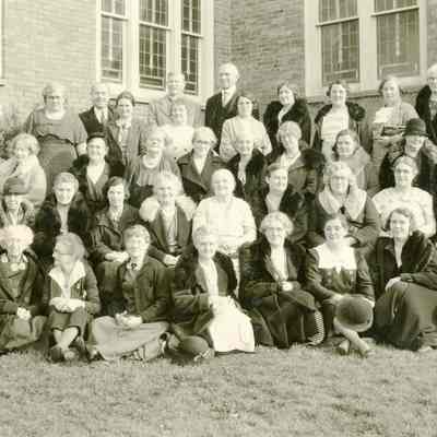 Alldridge Family - Group Photo