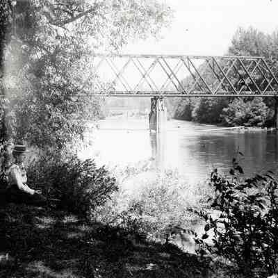 Gladstone Streetcar Bridge over Clackamas River.