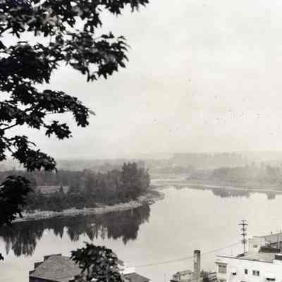 Barnett Album - Willamette River looking North from Oregon City Bluff