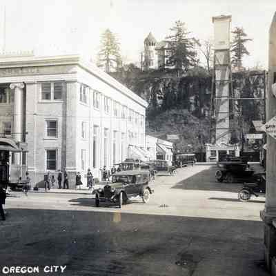Oregon City - 7th and Main from Bridge